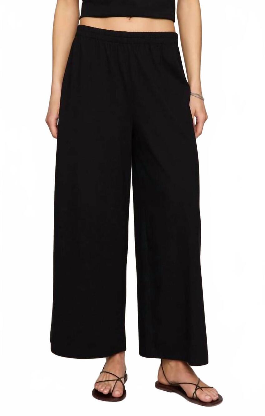 NEW Z SUPPLY scout jersey crop flare pants in black